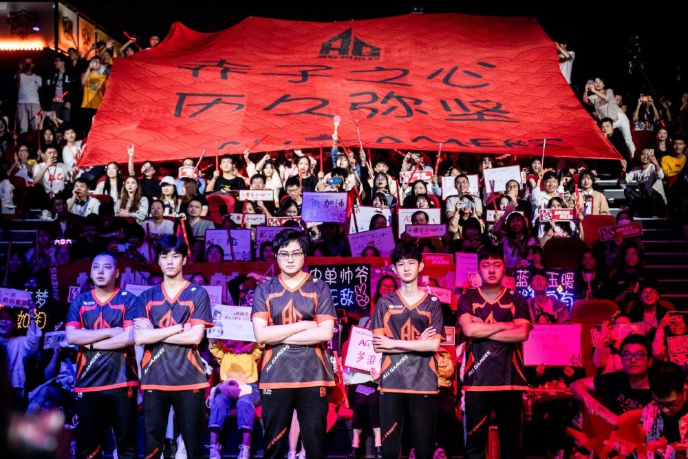 练组认真思